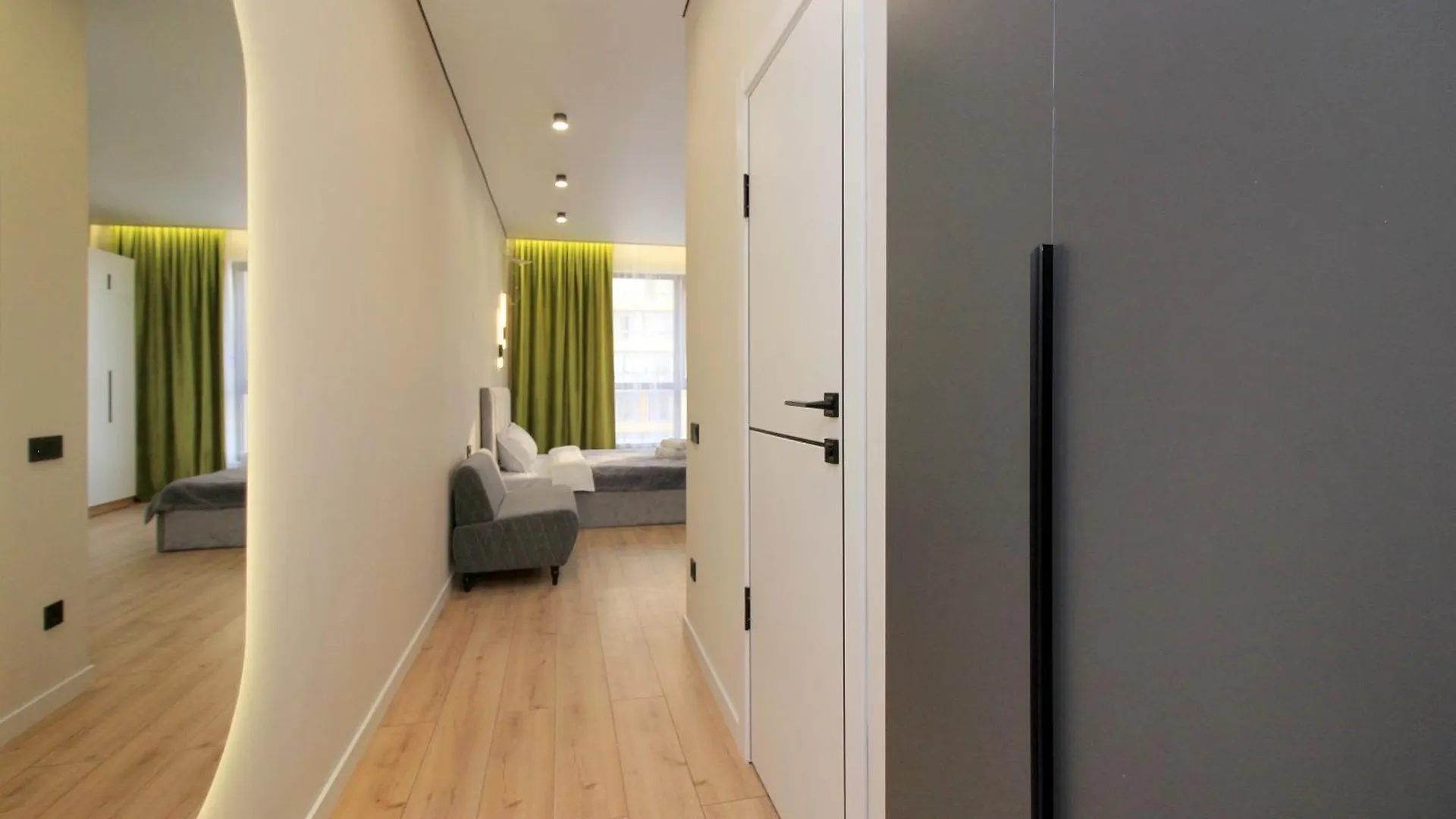 Уютный Апартмент В Жк Four Seasons Apartment Almaty